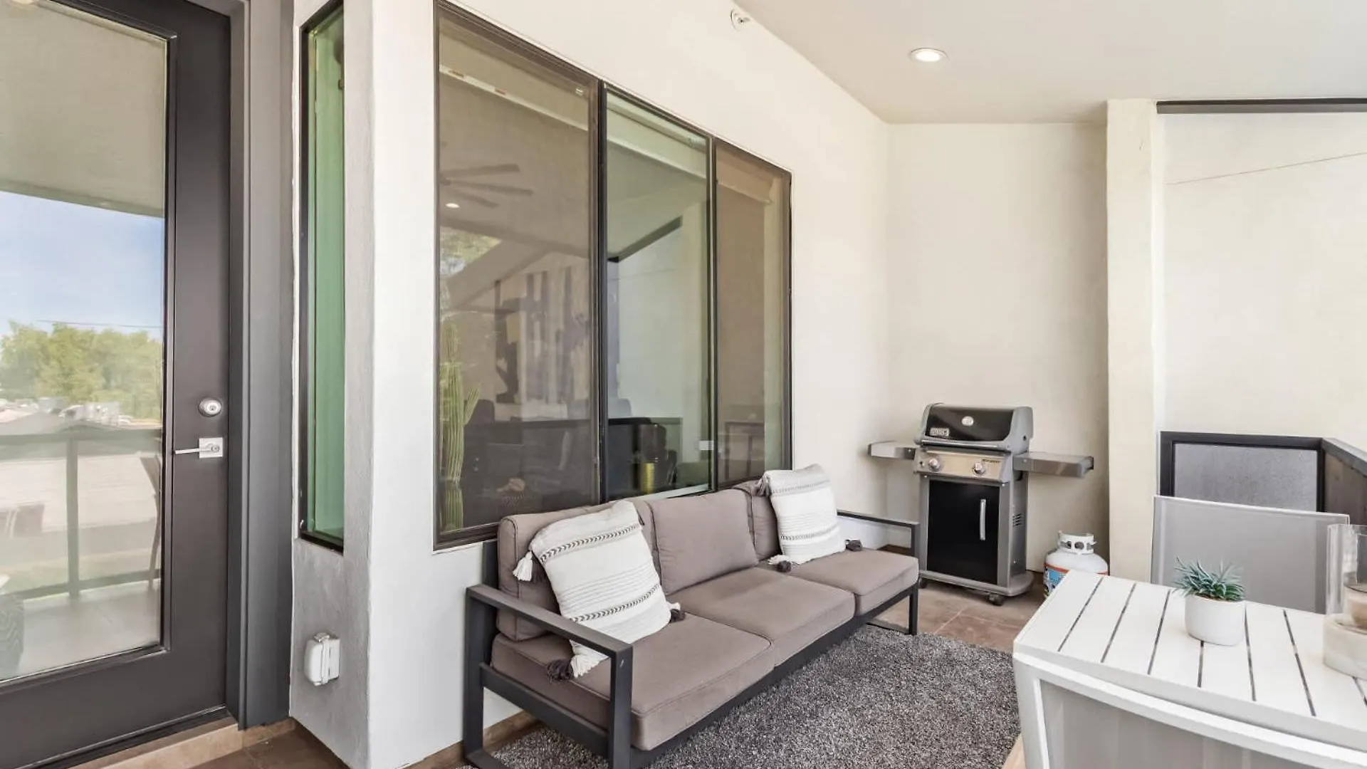 New Desert Standard Modern 3-Level Oasis Σκότσντεϊλ Ηνωμένες Πολιτείες της Αμερικής